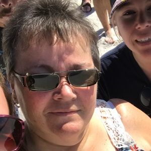 Meet your Posher, Dawn